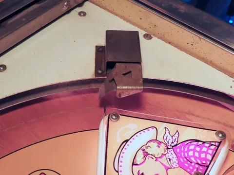 Playfield - Gate and Switch