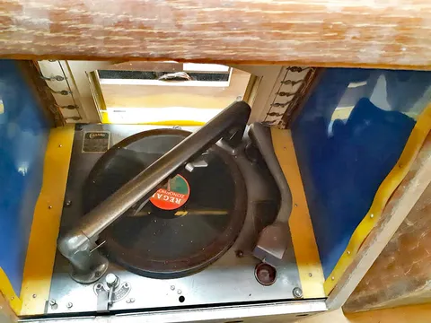 Inside Backbox #3