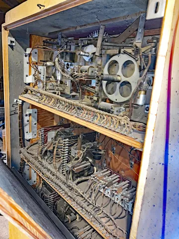 Inside Backbox