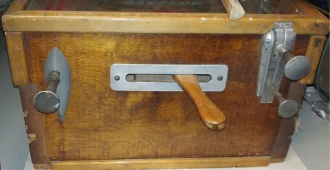 Cabinet - Front
