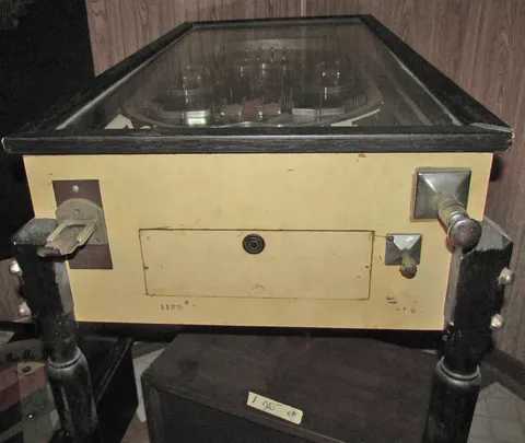 Cabinet - Front