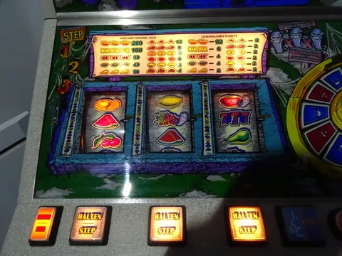 Illuminated Playfield - Score Reels*