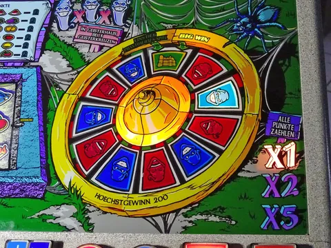 Playfield - Detail*