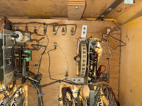 Inside Backbox - Detail*