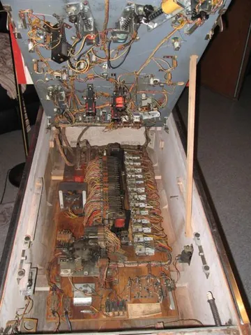 Inside Cabinet