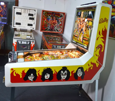 Cabinet - Right