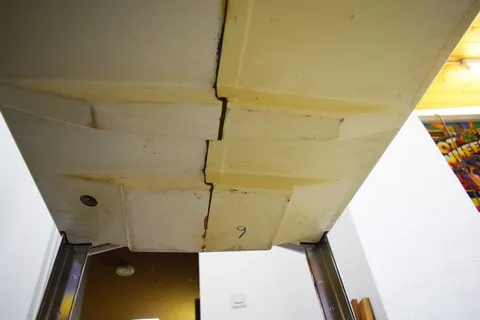 Cabinet - Bottom - Front