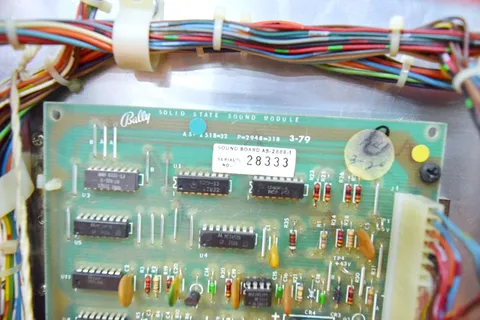 Inside Backbox - Detail