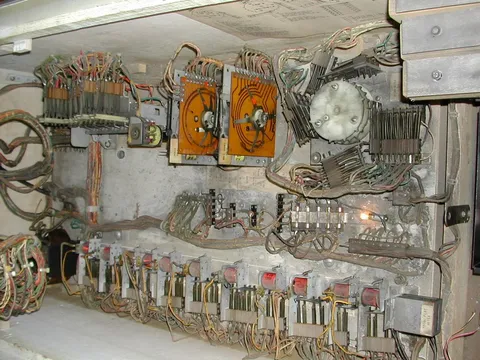 Inside Cabinet