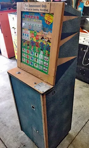 Cabinet - Right*