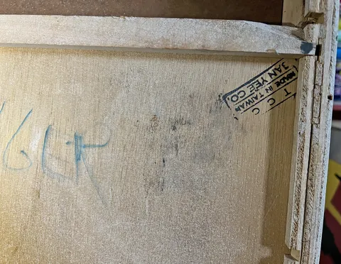 Cabinet - Bottom - Detail