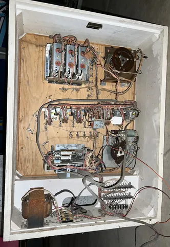 Inside Backbox