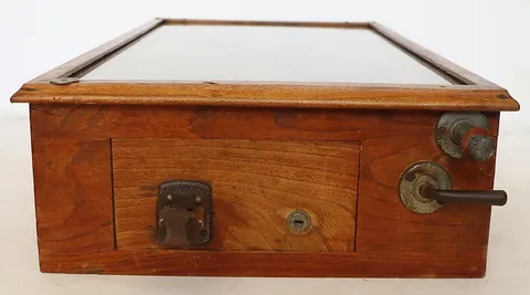 Cabinet - Front*