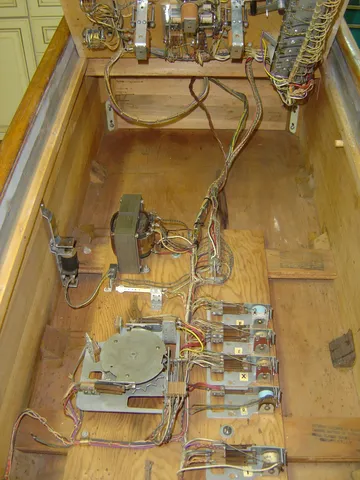 Inside Cabinet
