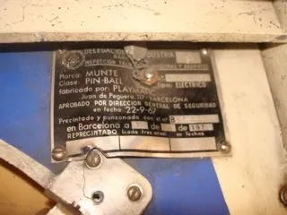 Manufacturer Plate