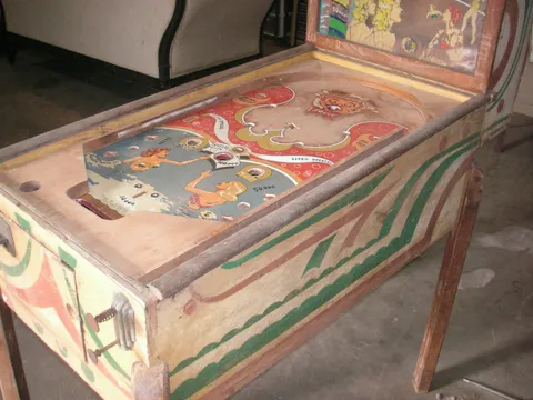 Cabinet - Right