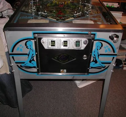 Cabinet - Front