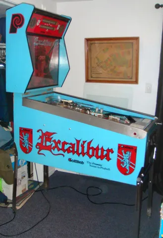 Cabinet - Left