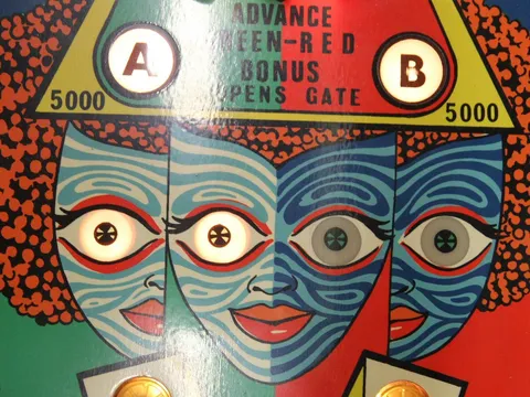 Illuminated Playfield - Detail