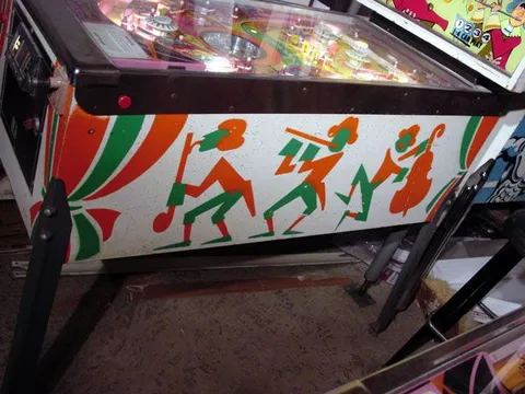 Cabinet - Right