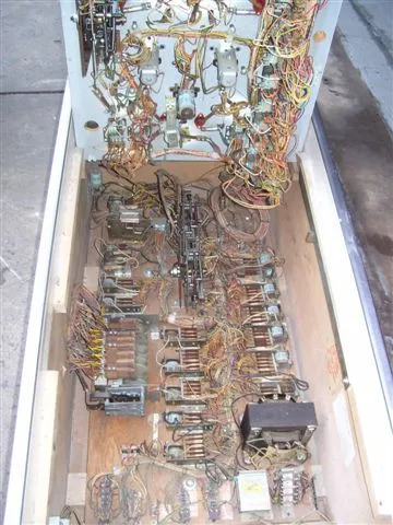 Inside Cabinet