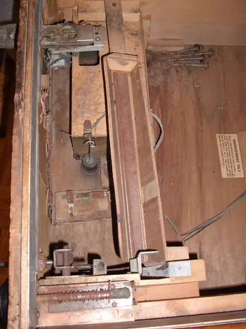 Inside Cabinet