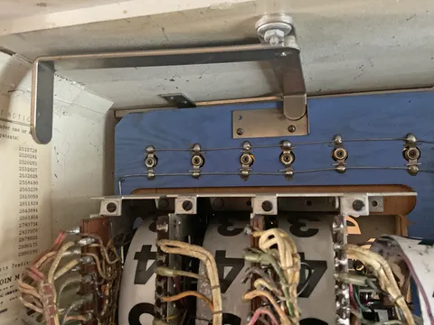 Backbox Insert Lever*