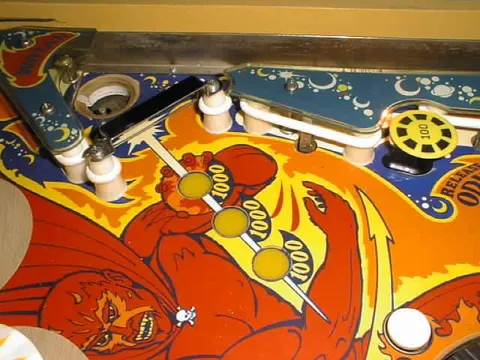 Playfield - Detail