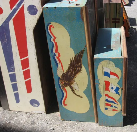 Cabinet Art
