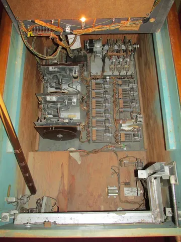Inside Cabinet*