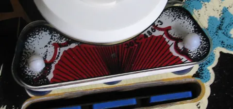 Center Plastic