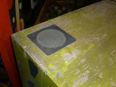 Backbox - Speaker Grille*