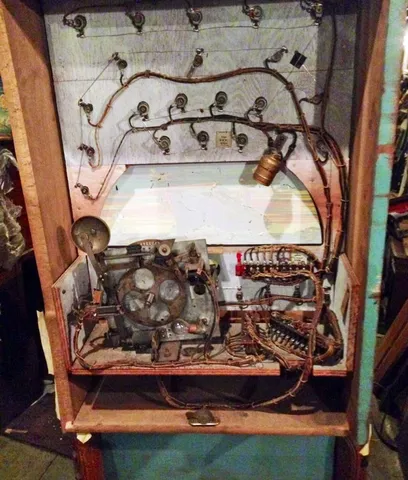 Inside Backbox
