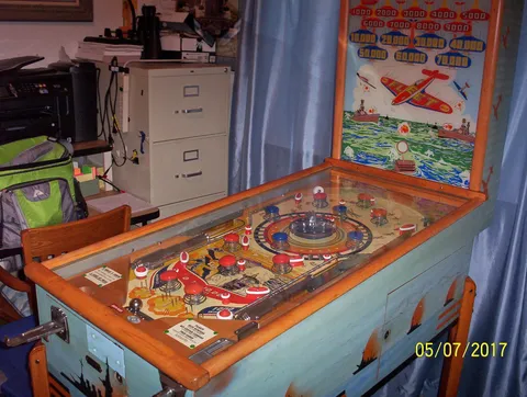 Cabinet - Right
