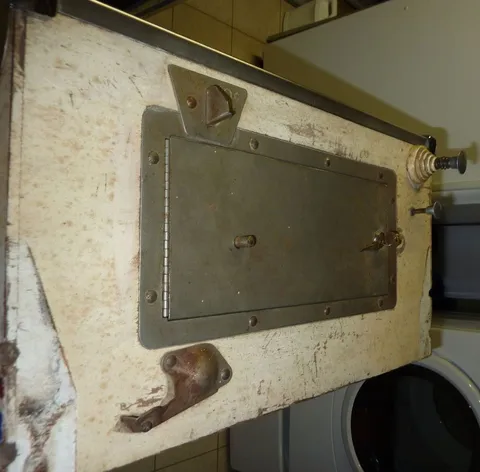 Cabinet - Front*