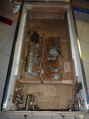 Inside Cabinet*