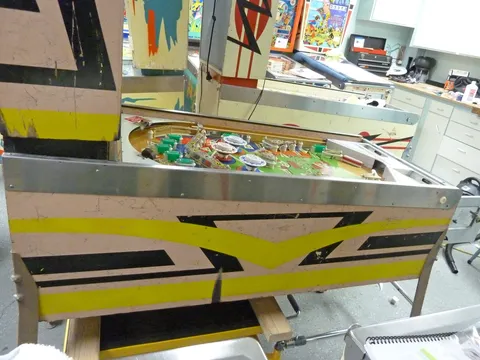 Sample Game - Cabinet - Left*