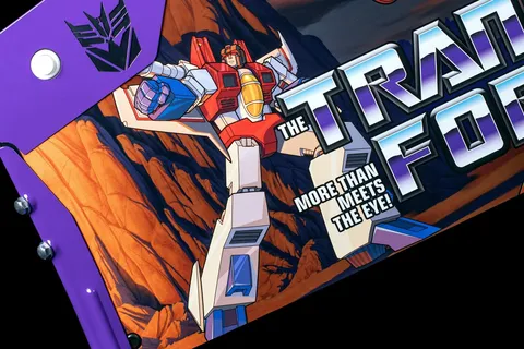 Transformers: More Than Meets the Eye (LE) image 16