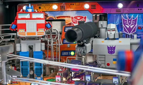 Transformers: More Than Meets the Eye (Premium) image 11