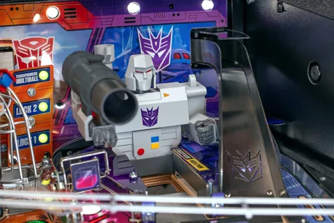 Transformers: More Than Meets the Eye (Pro) image 13