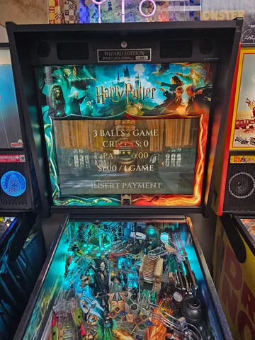 Harry Potter (Wizard Edition) image 11