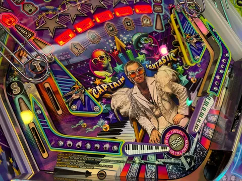 Elton John (Platinum Edition) image 7