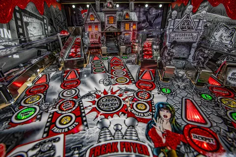 Elvira's House of Horrors (Blood Red Kiss Edition) image 5