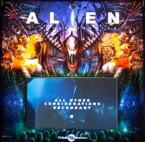 Alien (Limited Version) image 3
