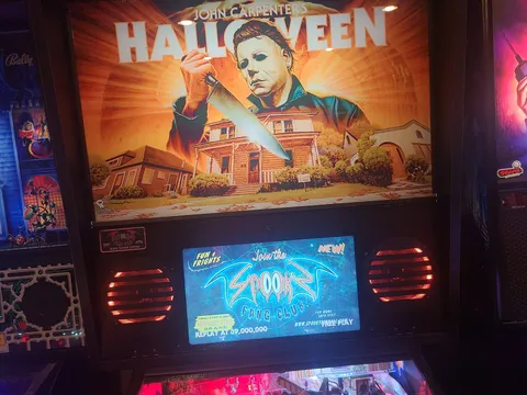 Halloween (Standard Edition) image 1