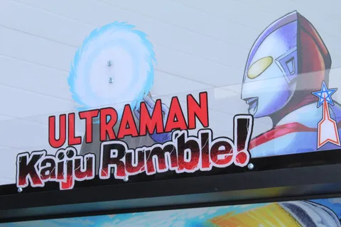 Ultraman (Collectors Edition) image 10