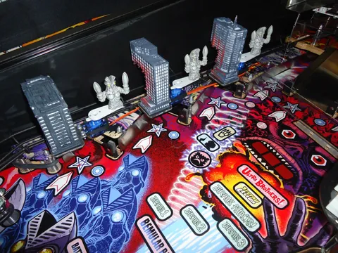 Ultraman (Standard Edition) image 6