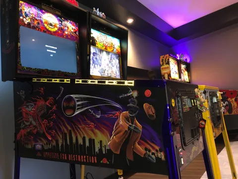 Guns N' Roses (CE) image 4