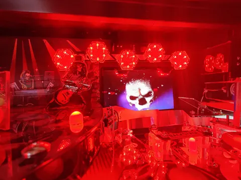 Guns N' Roses (SE) image 14