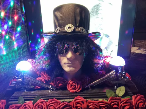 Guns N' Roses (SE) image 8